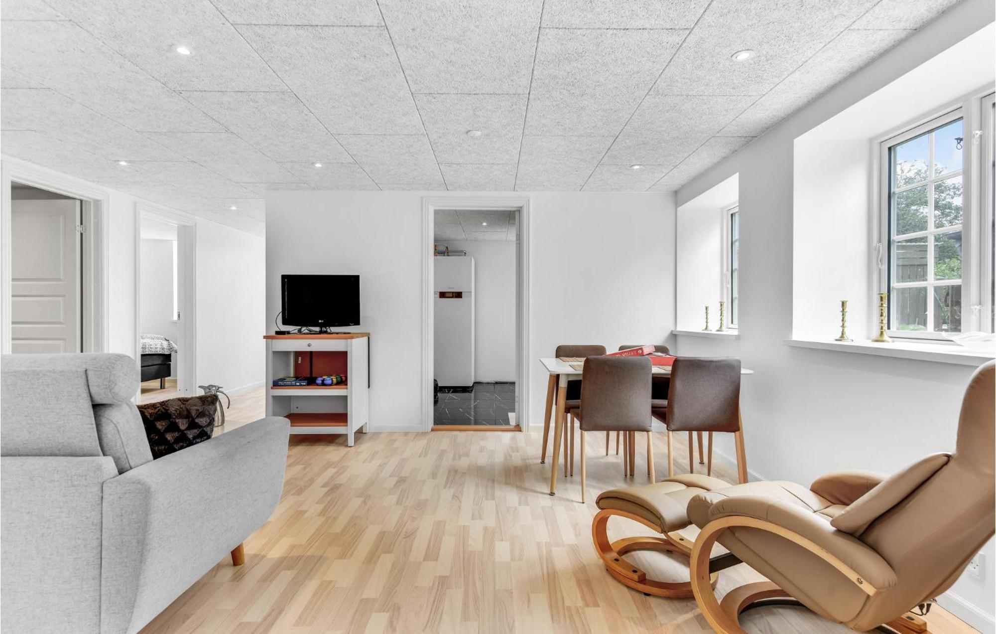 Pet Friendly Home In Hojer With Kitchen Højer Exterior foto